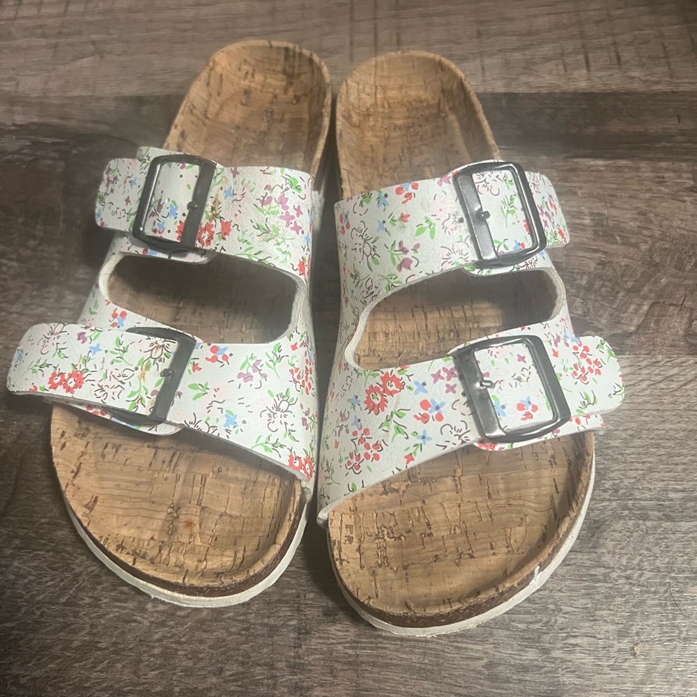 Woman’s sandals